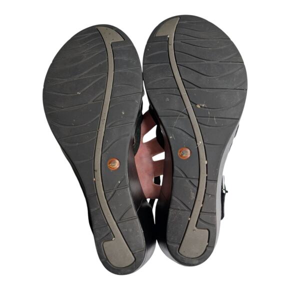 Clarks Shoes Un Plaza Vibe Combi Strappy Wedge Comfort Sandal Black 8 - Picture 9 of 10